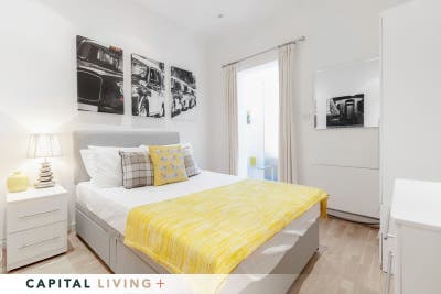 Fulham Double Bedroom Main Photo
