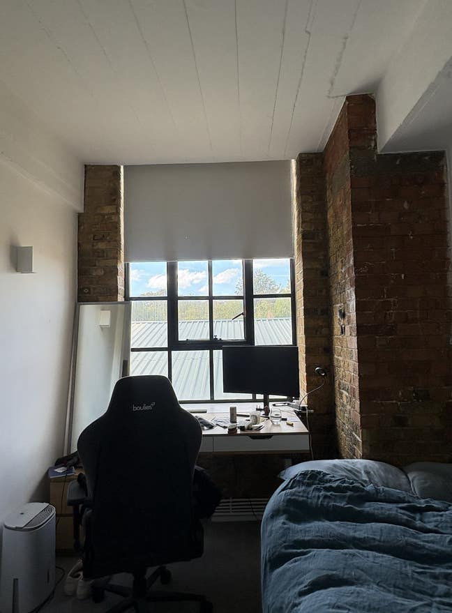 Double Room in Spacious Dalston flat Main Photo