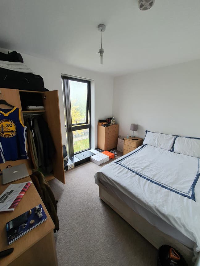 Double Room in Canary Wharf | Gym Access | in Nov Main Photo