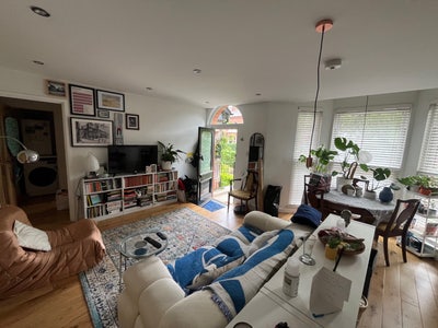 Large Double Bedroom in Chorlton Flat Main Photo