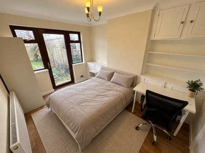 New Refurbished Rooms in New Malden Main Photo