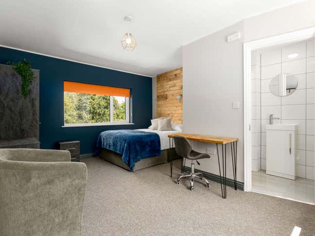Ensuite Rooms Available 🏡 Westminster Way Main Photo