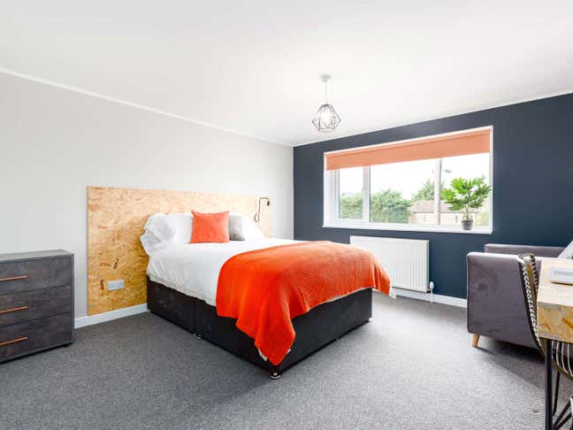 Ensuite Rooms Available 🏡 Arnolds Way Main Photo