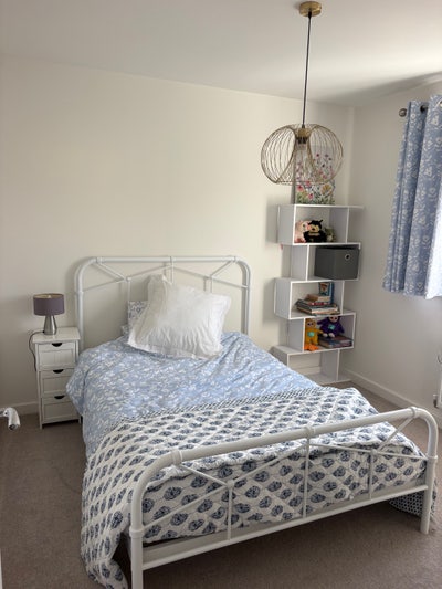 Bridgwater Room & Bathroom Main Photo