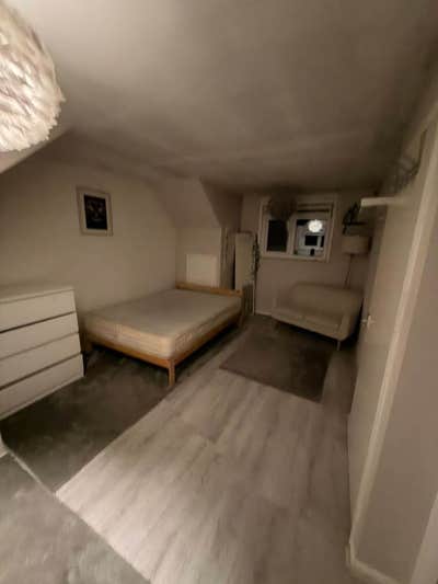 Spacious En-Suite Room to Rent – LE3 3HR Main Photo
