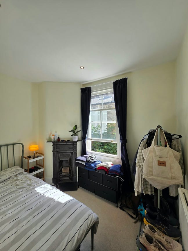 Subletting my Sunny Room in Balham Main Photo