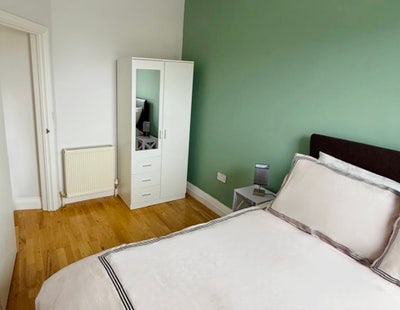 Bright 1-Bed Flat, Bills Incl - Near Addenbrooke's Main Photo