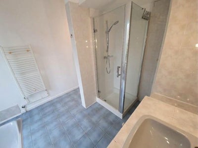 Room for Rent in Kilburn – Female Professional Main Photo