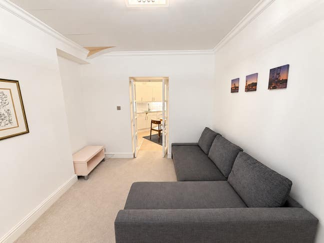 Basment flat in Pimlico with Ventelation system Main Photo