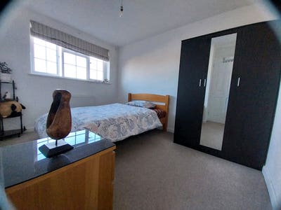 Beautiful double room to rent Main Photo