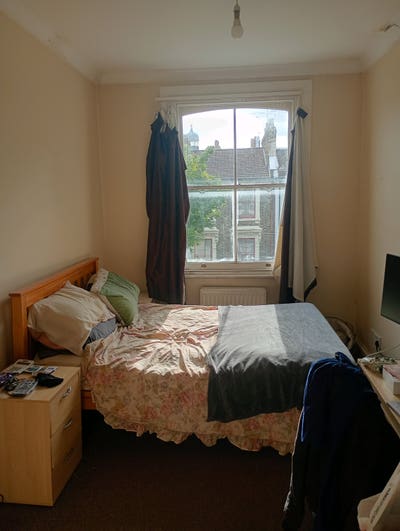Nice double room 2 mins from Holloway road station Main Photo