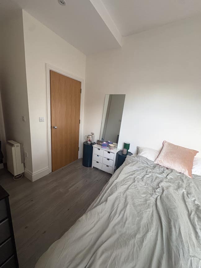 1 room open in lovely 2bed/2bath - Finsbury Park  Main Photo