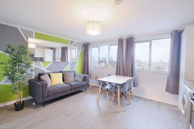 🌿 Spacious Room + Private Balcony 🌆 Near Whitech Main Photo