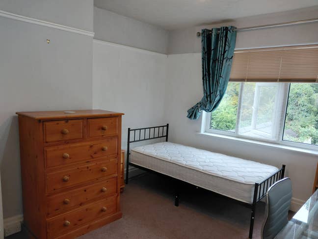Quiet, clean and good hygiene house Main Photo