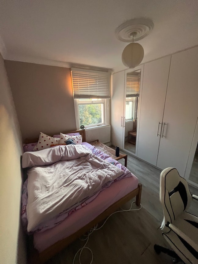 Lovely Double Room close to Willesden Junction Main Photo