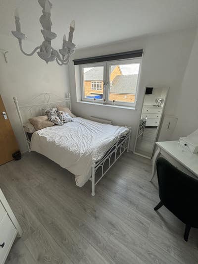 Double room in Oxley park Main Photo
