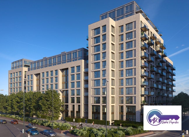 Luxury 1-Bed Apartment with Private Balcony  Main Photo