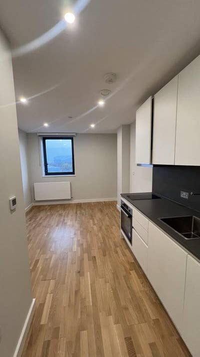 Studio Flat available in Central London Main Photo
