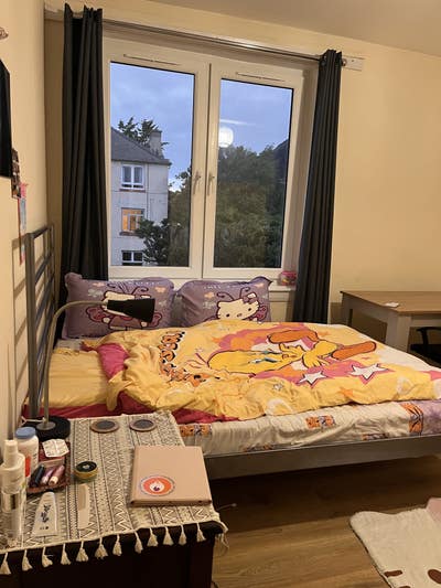 2 Bedroom Flat Main Photo