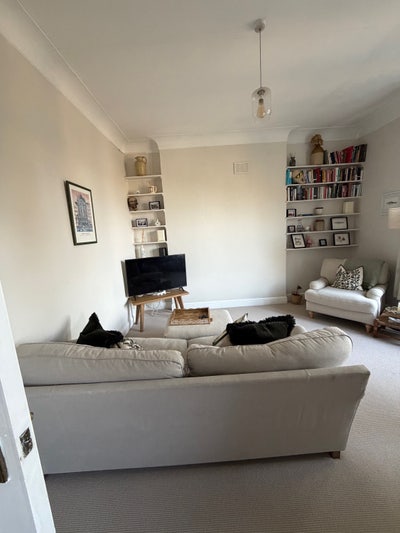 Balham flat 5 mins from station  Main Photo
