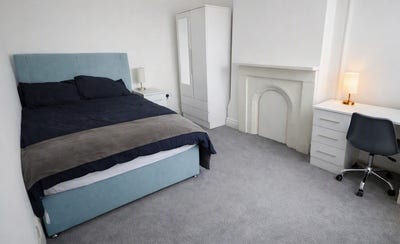 No Deposit | Available Now NG5 Main Photo