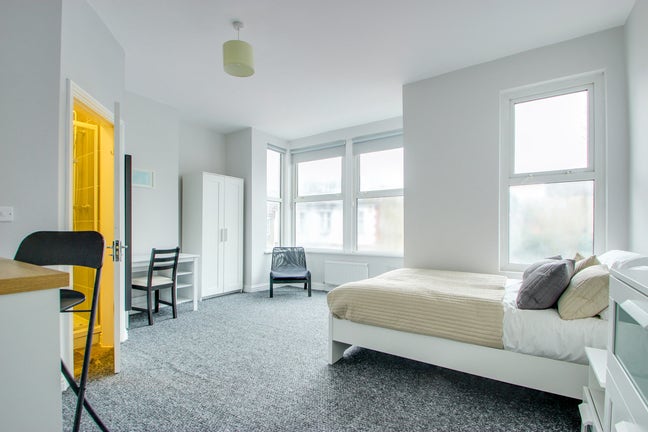 🏡 Two Lovely Double Rooms with En-Suite Main Photo