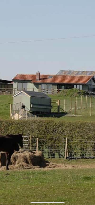 Farmhouse 1 and a half bed self contained house Main Photo