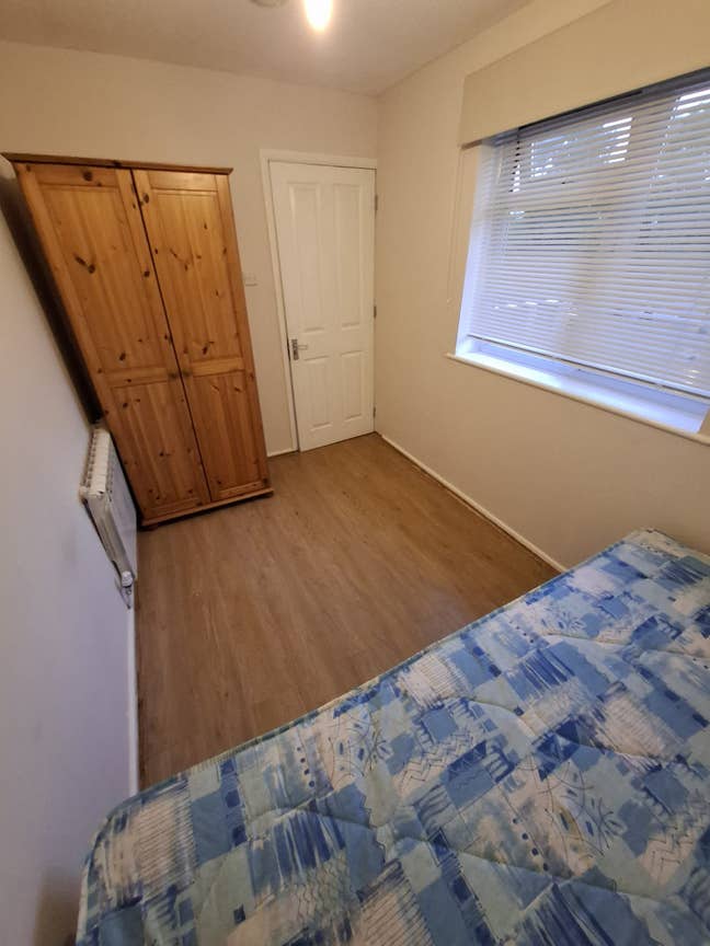 Furnished single bedroom for rent Main Photo
