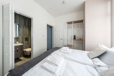 High-End Ensuite Bedrooms | Southall | Luxury  Main Photo