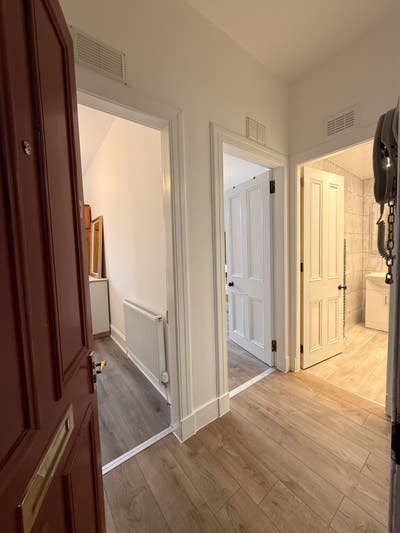 8 Sunnybank 2 bedroom Flat Main Photo