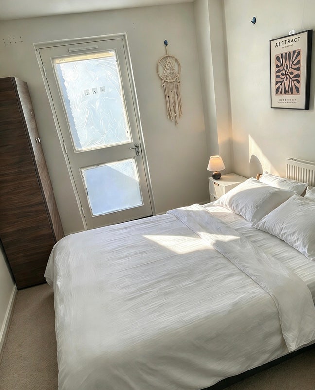 Double Room close to Hornsey Hight Street  Main Photo