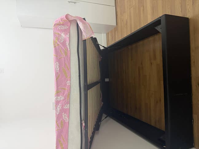 Double room to rent in dagenham Main Photo