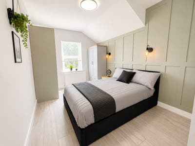 New Luxury En-Suite Double Room With Kitchenette  Main Photo