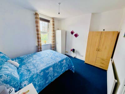🏡Double Room (Single Use)- Willesden Green - Zon3 Main Photo