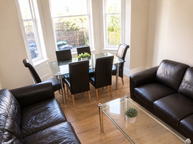 House to let Fallowfield  Main Photo