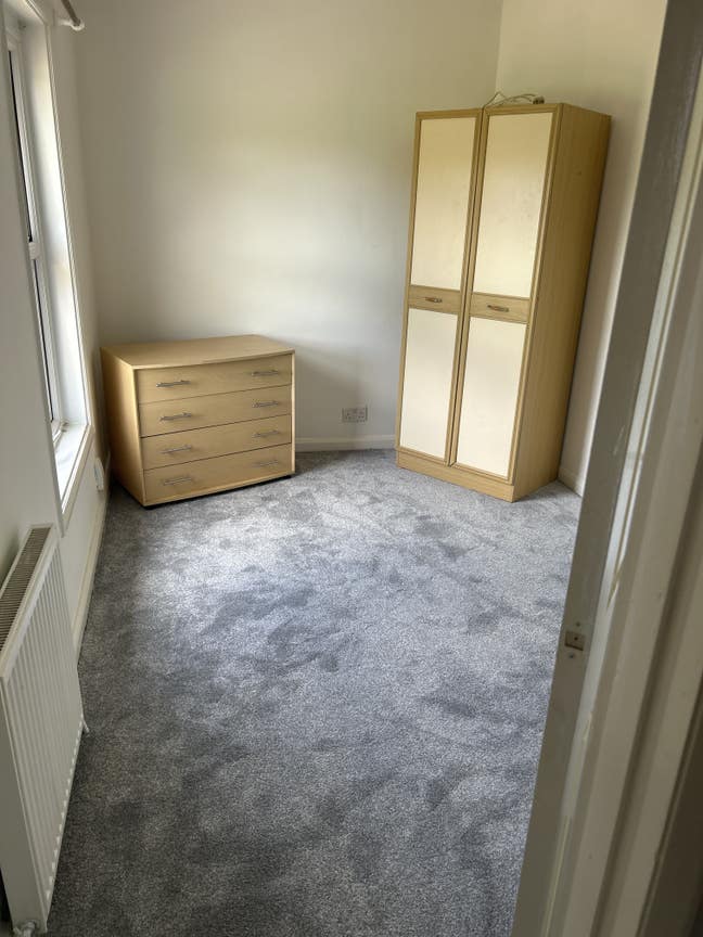 1x double room close to hospital  Main Photo