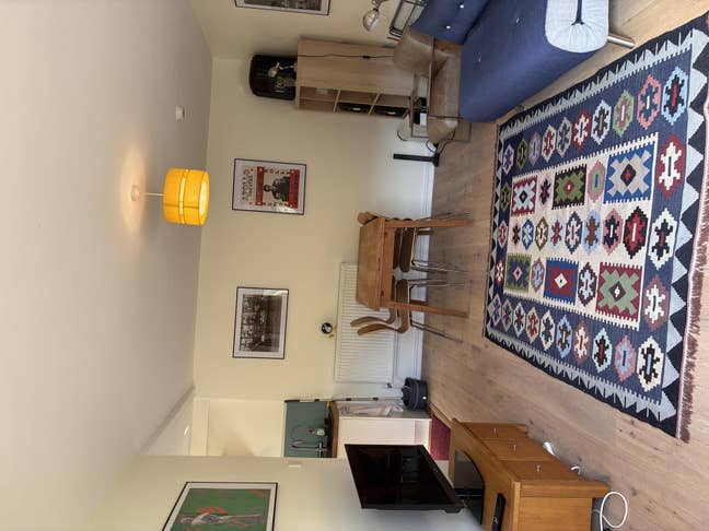 1 bedroom annex: kitchen, shower, living area Main Photo