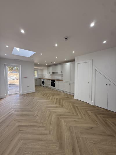 Extended Family Let property in Feltham  Main Photo