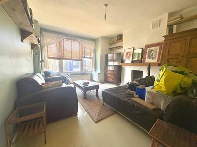 Lovely spacious 2 bedroom near Kensal rise Main Photo