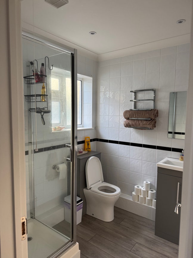 Double Room With En-Suite Southbourne Main Photo