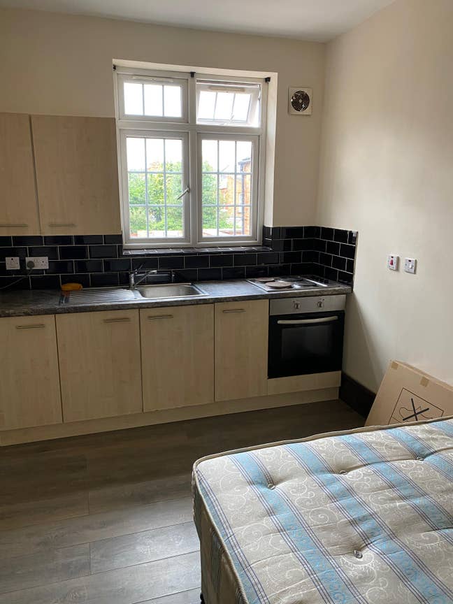 Room to Rent in NN1 Main Photo