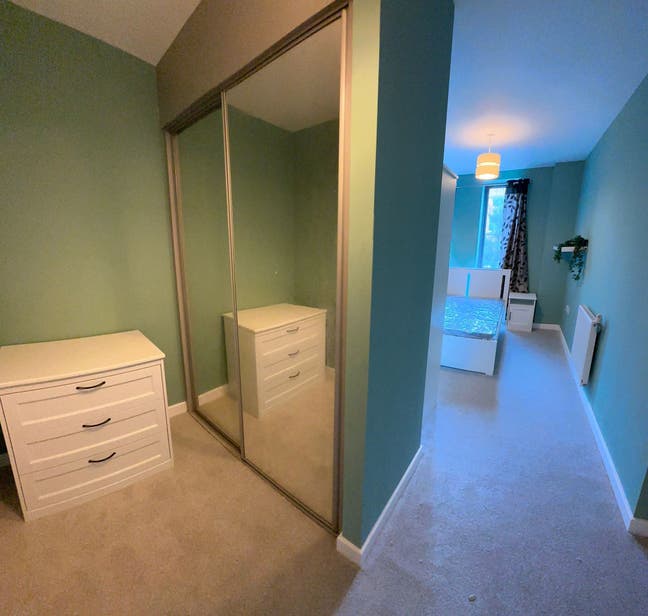Superior Ensuite |Stepney Green | Nearby Station  Main Photo