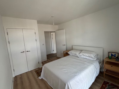 Room available Newly Refurbished Flat - E1 Main Photo