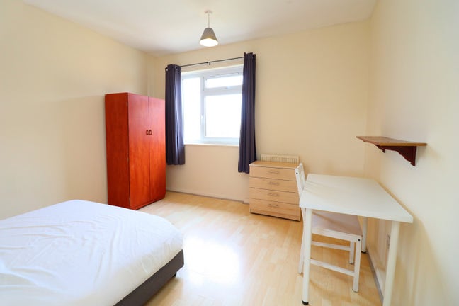 💎 East London's Best Value Home - E3 Main Photo