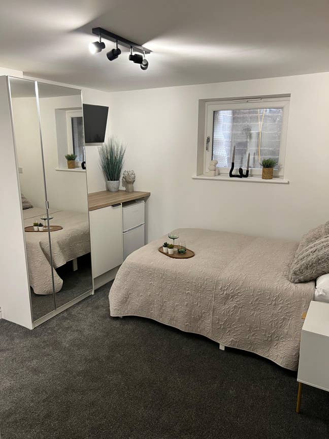 Furnished En-Suite Rooms | Chorley Town Centre Main Photo