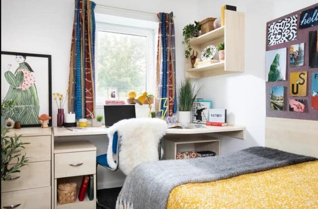 En-suite room available at Clodien House, Cardiff  Main Photo
