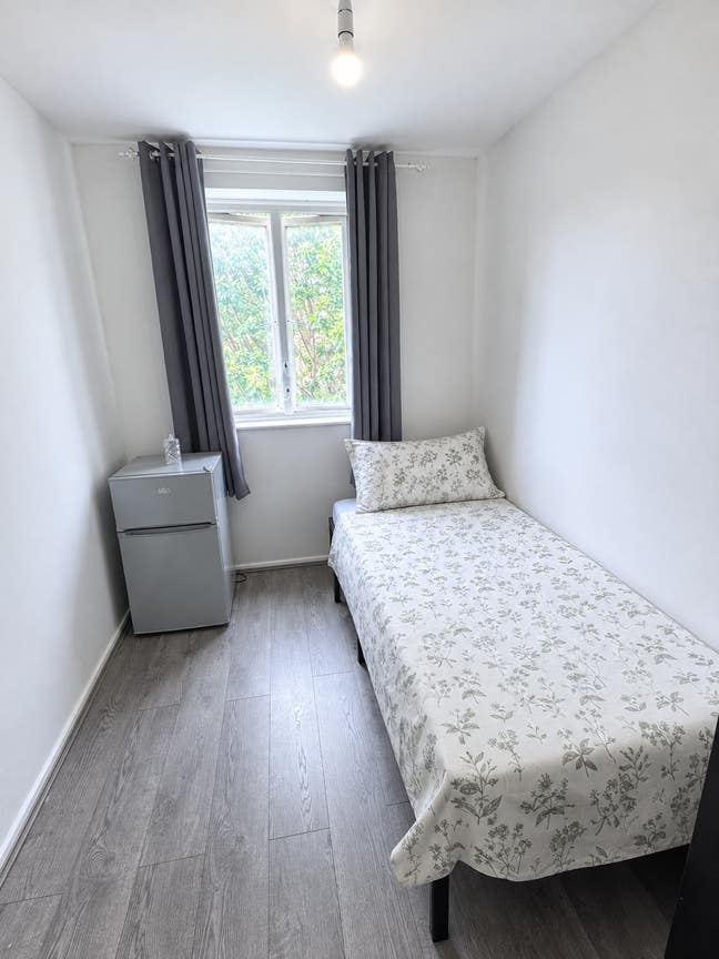 Canary Wharf Single Room |1 Person|0 Deposit Main Photo
