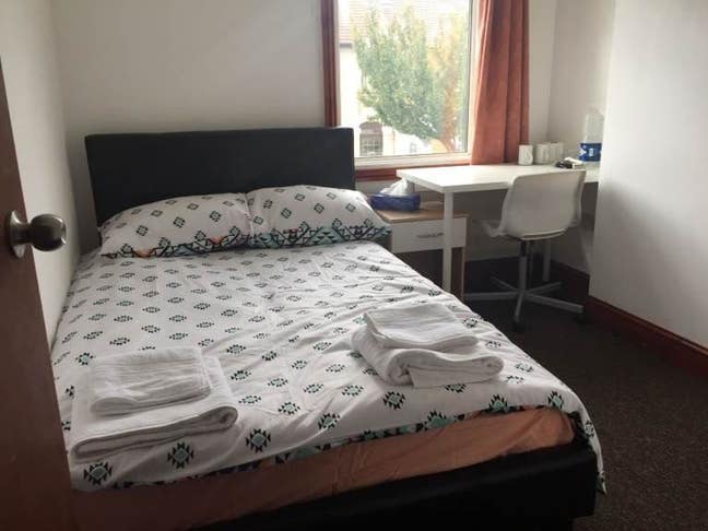 Cozy Double Room Available For Single Main Photo