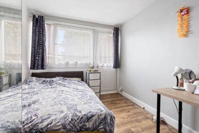 N1 4 double bed flat to rent Main Photo