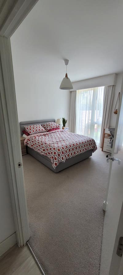 Short-Term Lodger En- Suite Room (Max 6 Months) Main Photo
